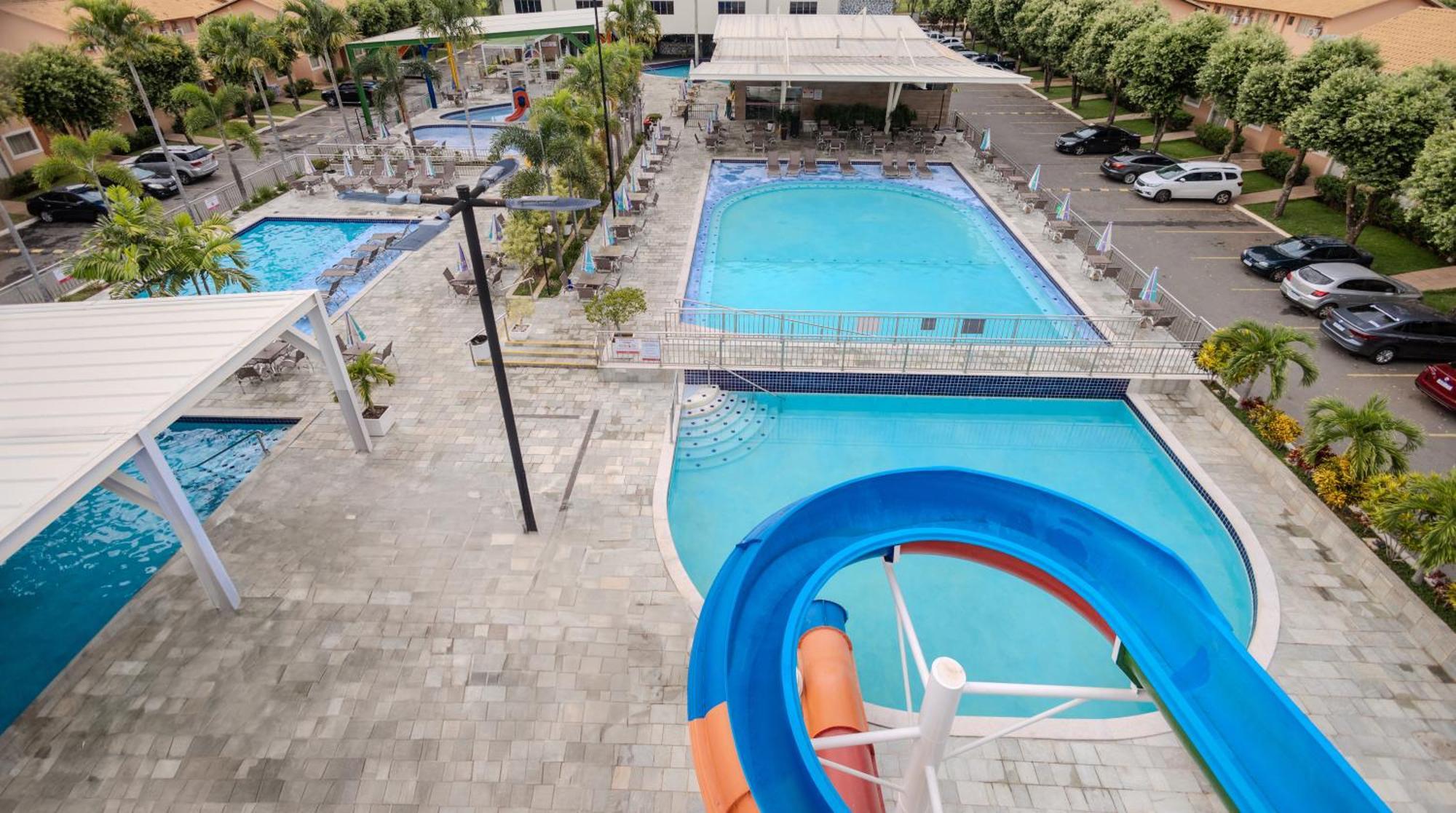 Diroma Fiori Hotel - Bvtur Caldas Novas Exteriör bild